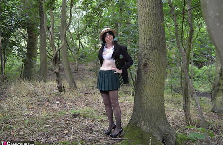 TAC Amateurs offers a free xxx photo gallery with Barby Slut xxx gallery 272643